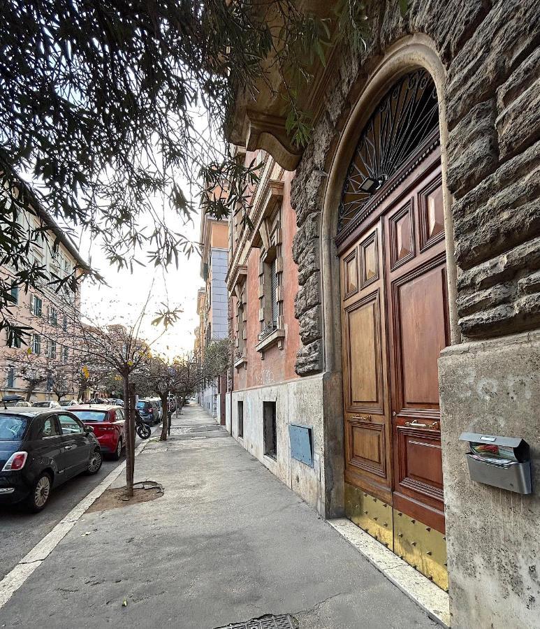 Urbe - Delizioso Appartamento Quartiere Coppede Rome Luaran gambar
